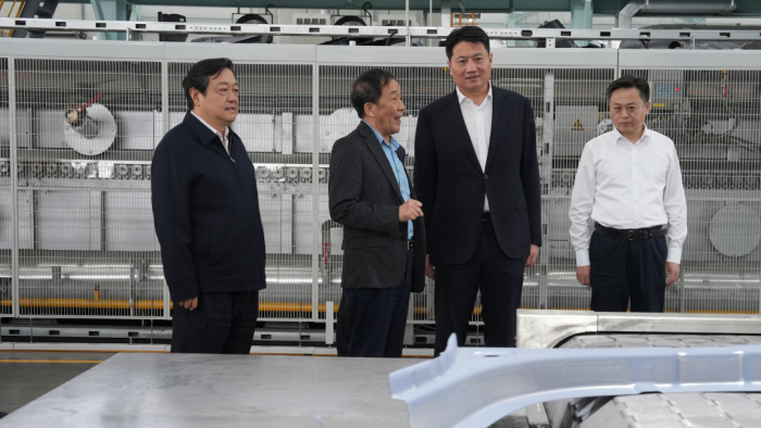姜冬冬赴靖江專題調研汽車及零部件產業鏈發展情況
